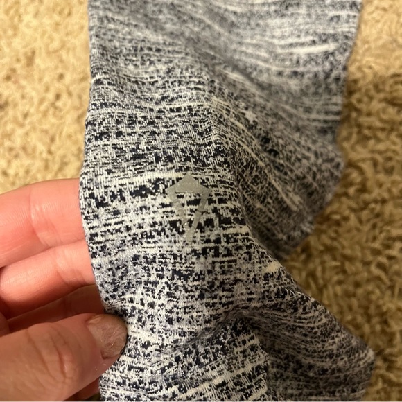 Lululemon Ivivva Leggings - Picture 4 of 5